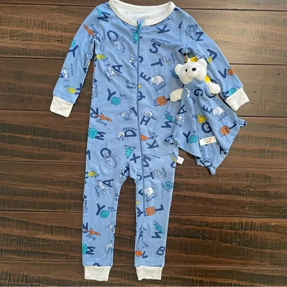 Sleep On It Alphabet Print Pajamas with Matching Lovey NWT - Picture 2 of 11